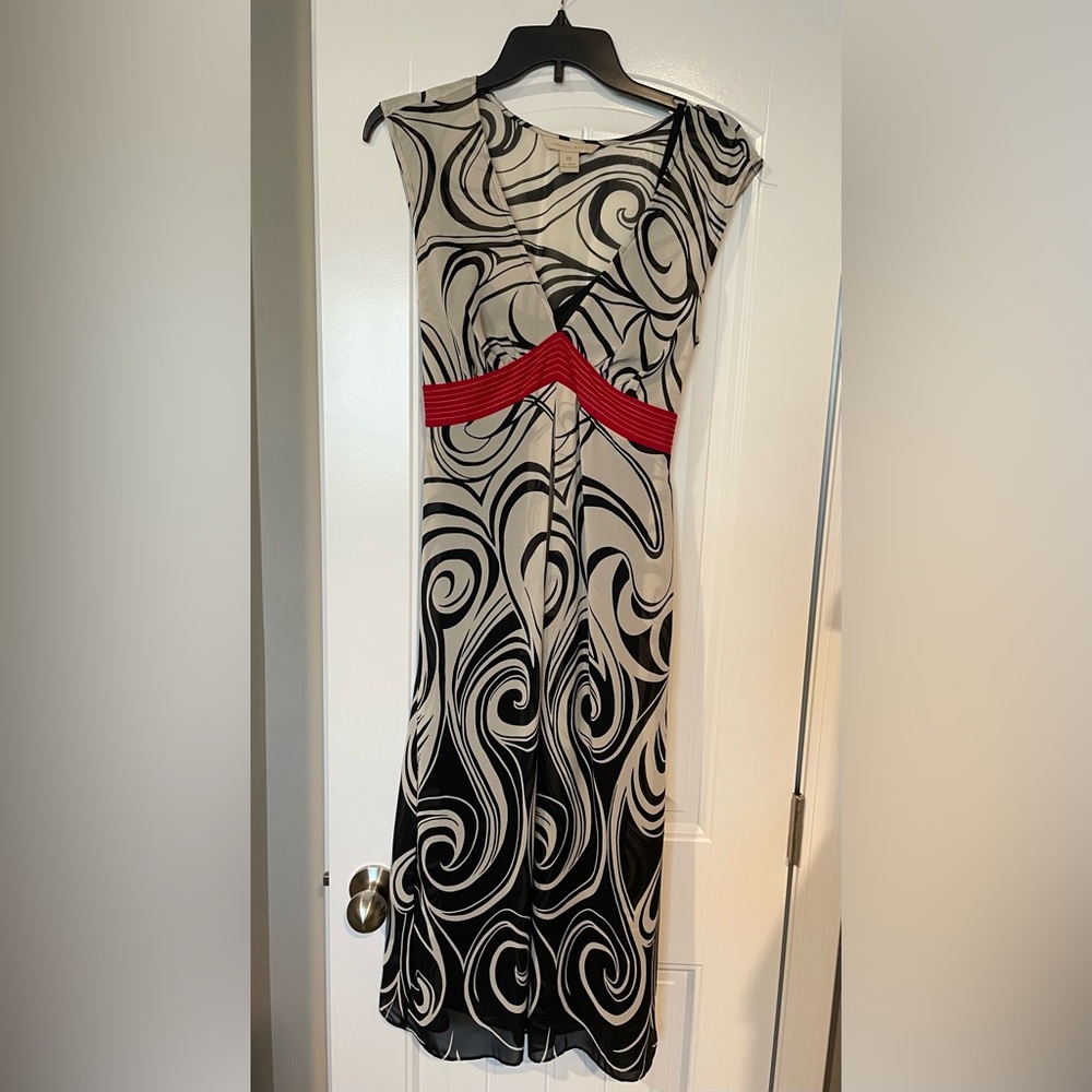 Black and white dress with red detail size 10